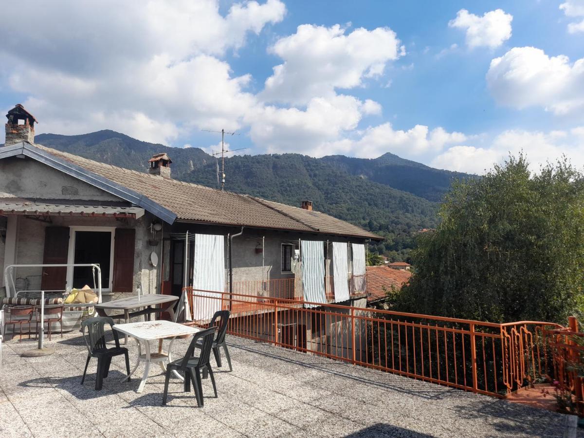 카스텔베카나 Nonna Anita B&B 외부 사진